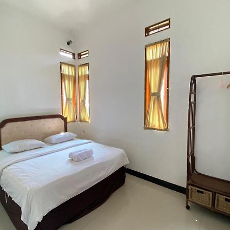 Grand Nirwana Resort Lembang Luaran gambar